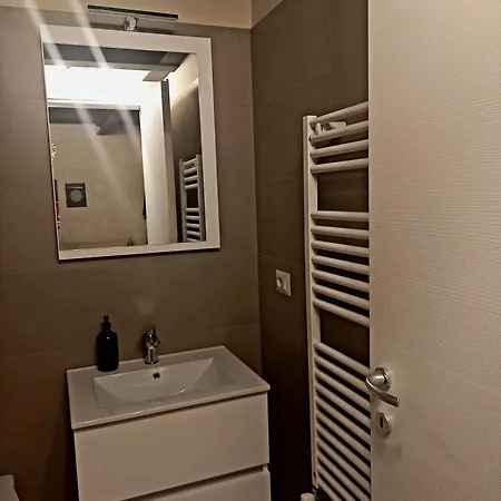 Daire Riva Est Apartament