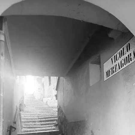 Daire Riva Est Apartament *